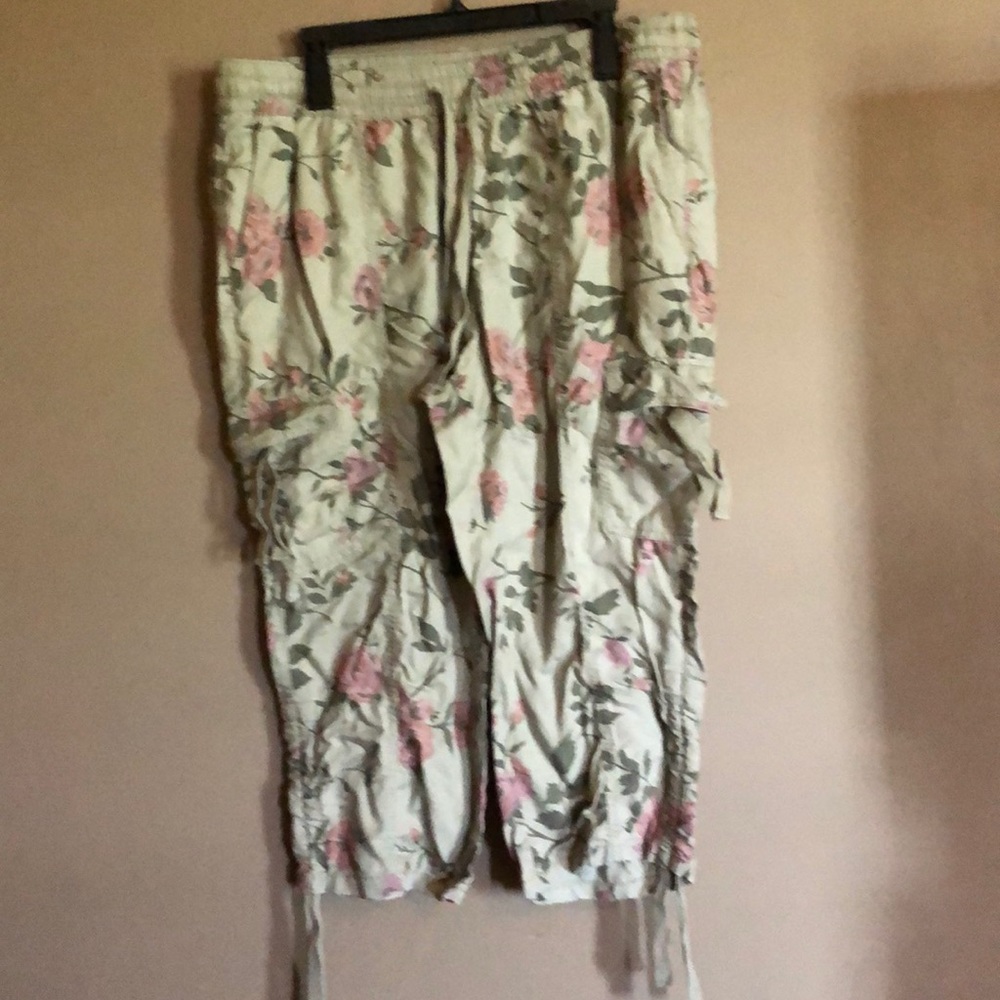 Lane Bryant cropped casual pants 14/16